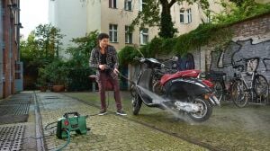 Bosch EasyAquatak 120 1500 W Basınçlı Yıkama Makinesi