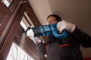 Bosch GSA 1300 PCE 1300 W Elektrikli Tilki Kuyruğu Testere